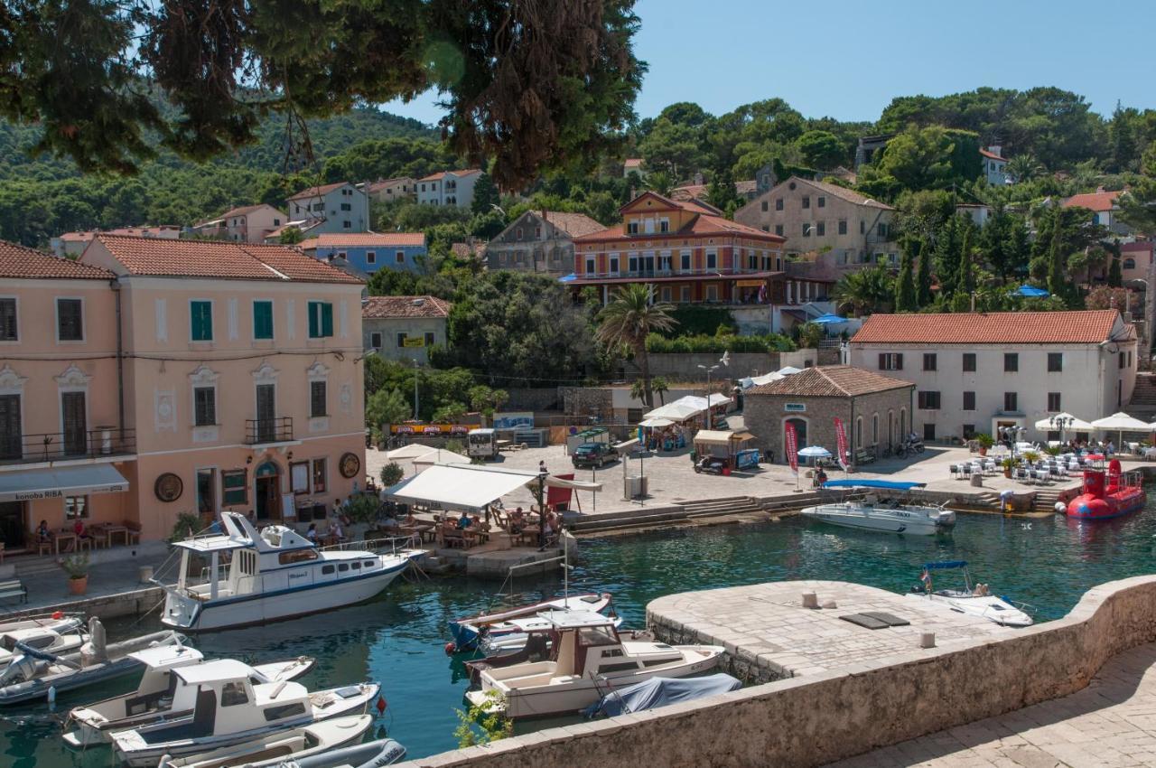 Villa Mozart Veli Lošinj Exteriér fotografie